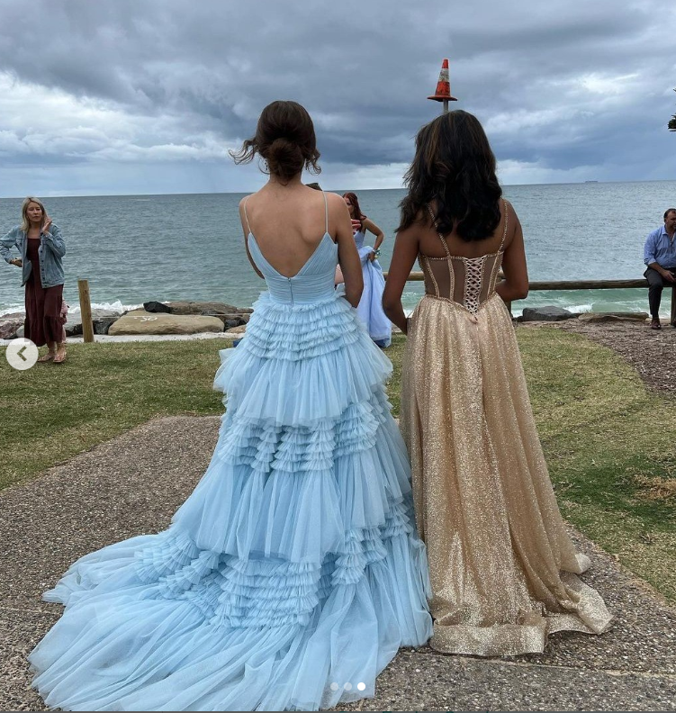 Sexy Tulle Spaghetti Straps V-Neck A-Line Long Prom Dresses, PD0848