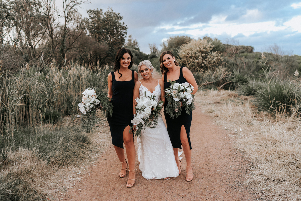 Sheath Scoop Neck Sleeveless Short Bridesmaid Dresses With Slit, BD1120