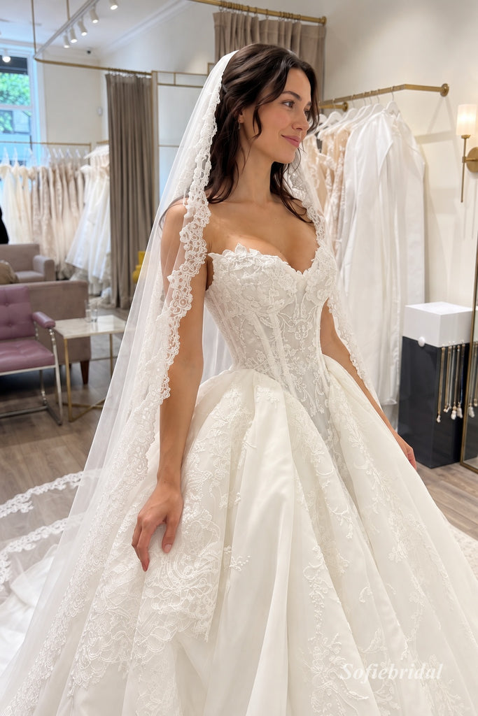 White Lace Organza Sweetheart Corset Bodice Ball Gown Wedding Dress With Chapel Train,SFWD0111