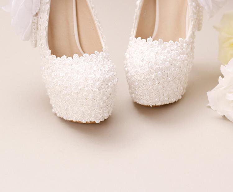 Pointed Toe Lace Pearls Wedding Shoes With Handmade Flowers, S033