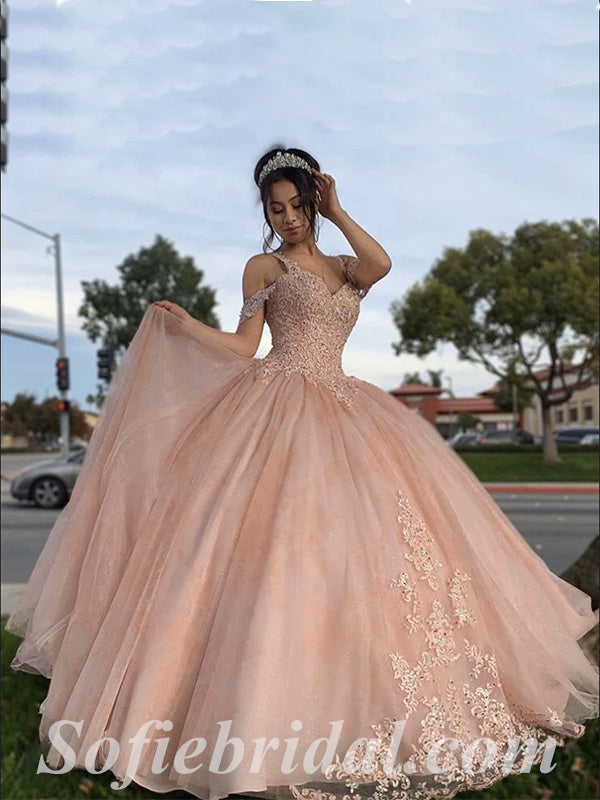 Gorgeous Tulle Cold Shoulder V-Neck Sleeveless A-Line Long Prom Dresses/Ball Gown With Applique And Beading,SFPD0516