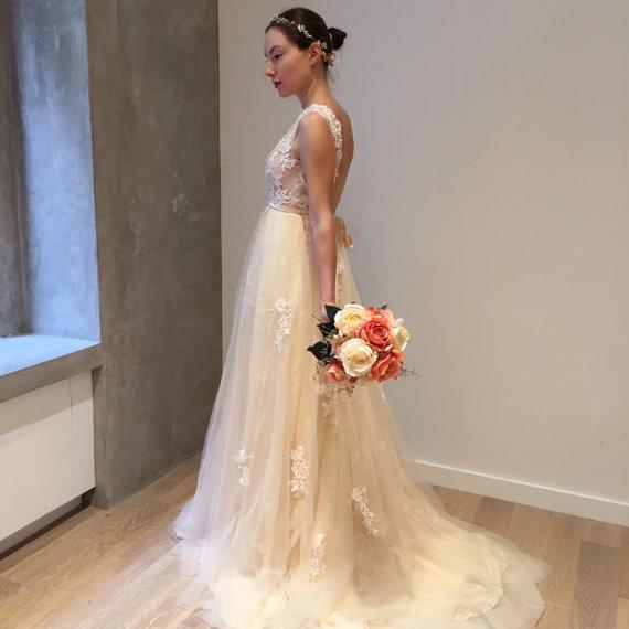 Long A-lien Lace Tulle V-back Scoop Neckline Elegant Wedding Dresses, WD0013